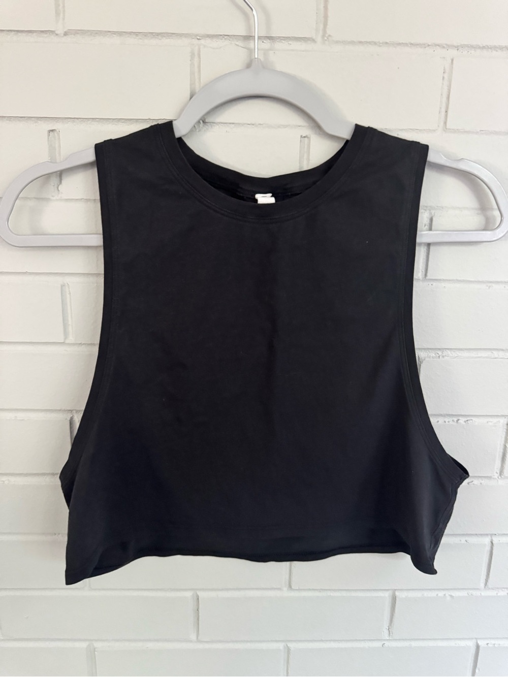 Lululemon bundle of 4 tank tops - Picture 5 of 10